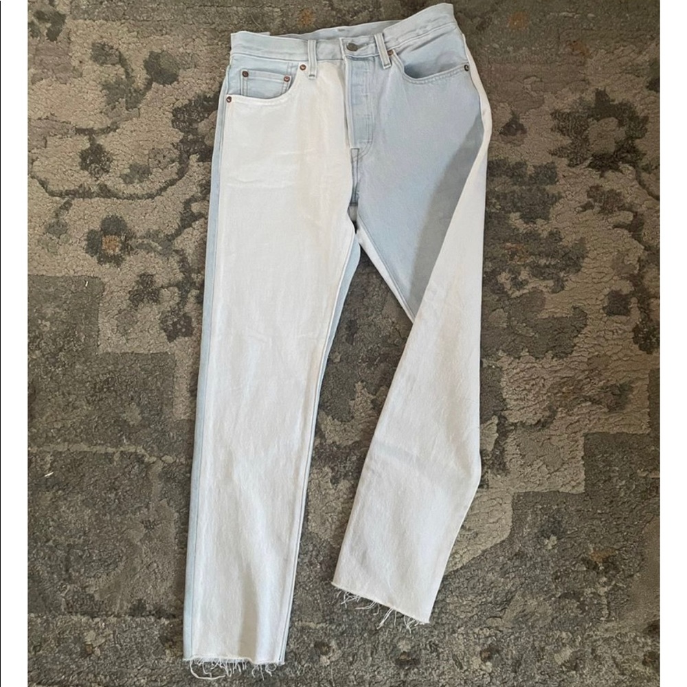 Levi’s Two Toned Jeans